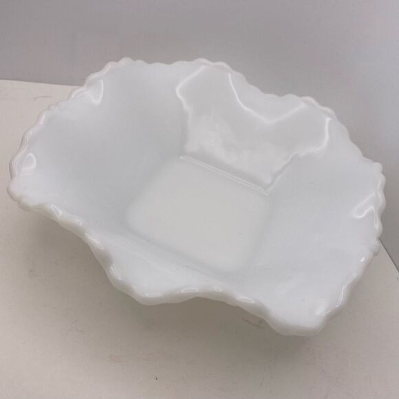 Vintage Square 6" White Milk Glass Ruffled Edge Diamond Design Bowl - Picture 2 of 5